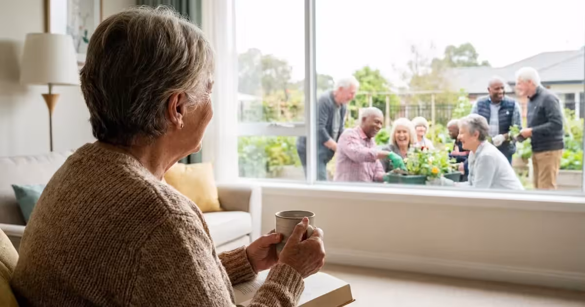 Overcoming Loneliness in Retirement Communities: Strategies for Connection - guide